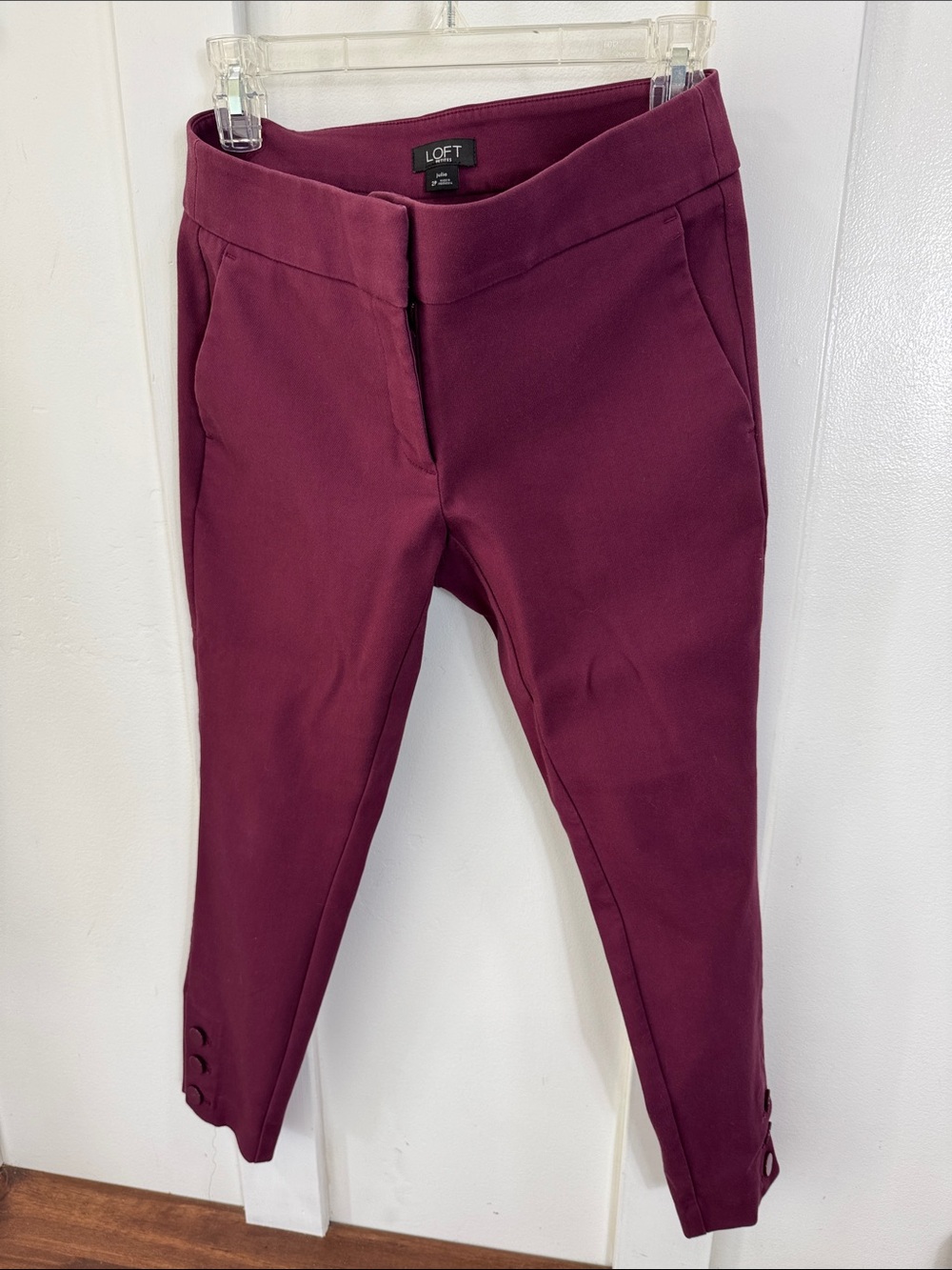 LOFT Wine-Merlot Slim Julie Sz 2P